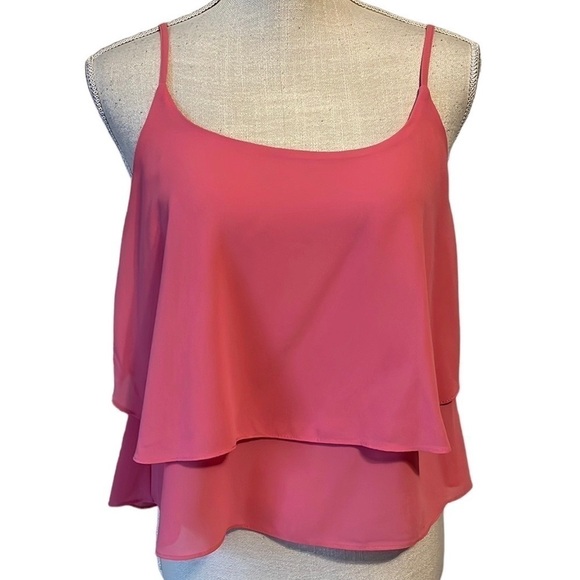 San Joy coral tiered crop top . Sz medium - Picture 1 of 4